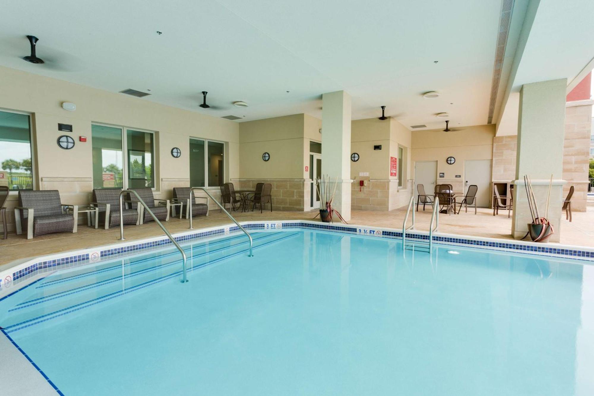 Drury Inn & Suites Fort Myers Airport Fgcu Eksteriør bilde
