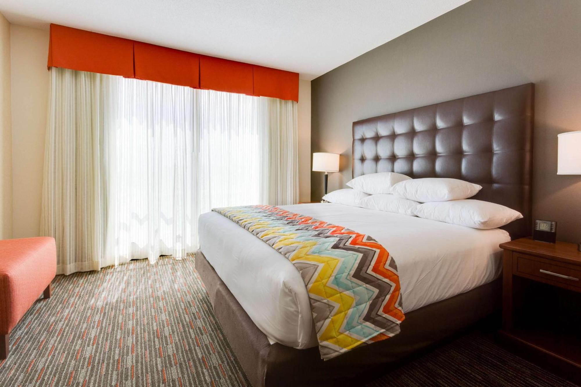 Drury Inn & Suites Fort Myers Airport Fgcu Eksteriør bilde
