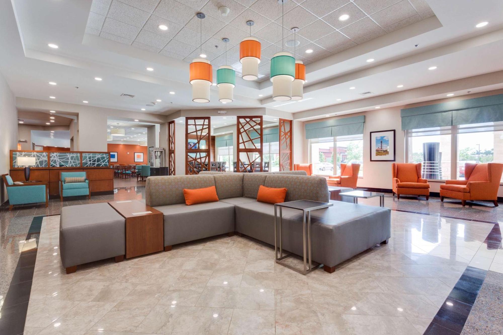 Drury Inn & Suites Fort Myers Airport Fgcu Eksteriør bilde